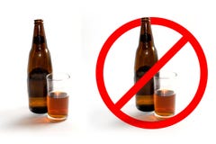 Starkspritflaskor och exponeringsglas av starksprit och stoppet undertecknar på vit bakgrund royaltyfri fotografi Starkspritflaskor och exponeringsglas av starksprit och stoppet undertecknar på vit bakgrund royaltyfri fotografi