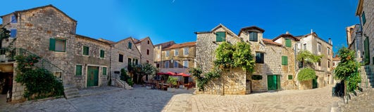 Stary Hvar wyspy kamienia miasteczko zdjęcie stock Stary Hvar wyspy kamienia miasteczko zdjęcie stock