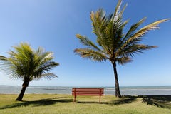 Station de vacances d'Eco d'Ajuda d'Arraial au Bahia - horizon au-dessus de l'eau photos libres de droits Station de vacances d'Eco d'Ajuda d'Arraial au Bahia - horizon au-dessus de l'eau photos libres de droits
