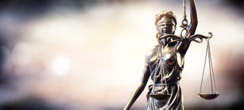Statue de Madame Justice Statue de Madame Justice