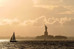 Statue Of Liberty At Sunset Royalty Free Stock Images Statue Of Liberty At Sunset Royalty Free Stock Images