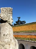 Staty av kinesiskt folk i thailändsk tempel med taket Royaltyfria Foton Staty av kinesiskt folk i thailändsk tempel med taket Royaltyfria Foton