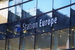Stazione ferroviaria Europa a Bruxelles, Belgio fotografia stock libera da diritti Stazione ferroviaria Europa a Bruxelles, Belgio fotografia stock libera da diritti