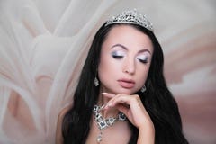 Stil för brud för kvinnaskönhetframsida royaltyfri fotografi Stil för brud för kvinnaskönhetframsida royaltyfri fotografi