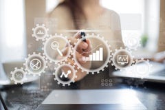 Stor dataanalytics Begrepp för BIaffärsintelligens med diagram- och grafsymboler på den faktiska skärmen royaltyfria bilder Stor dataanalytics Begrepp för BIaffärsintelligens med diagram- och grafsymboler på den faktiska skärmen royaltyfria bilder