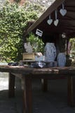 Stołowy przygotowania dla aperitif dla ślubu zdjęcia stock Stołowy przygotowania dla aperitif dla ślubu zdjęcia stock