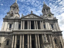 StPaulskathedraal in Londen, het Verenigd Koninkrijk royalty-vrije stock afbeeldingen StPaulskathedraal in Londen, het Verenigd Koninkrijk royalty-vrije stock afbeeldingen