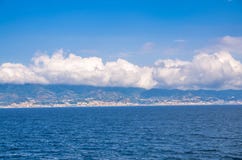 Straat van Messina, Reggio di Calabria, Zuidelijk Italië stock afbeeldingen Straat van Messina, Reggio di Calabria, Zuidelijk Italië stock afbeeldingen