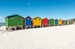 Strand-Hütten von Muizenberg nahe Cape Town, Südafrika stockbilder Strand-Hütten von Muizenberg nahe Cape Town, Südafrika stockbilder