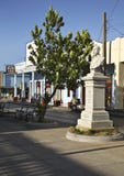 Straße Paseo EL Prado in Cienfuegos kuba lizenzfreie stockfotografie Straße Paseo EL Prado in Cienfuegos kuba lizenzfreie stockfotografie