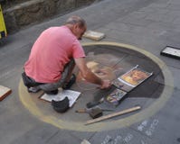 Street Artist Is Trying To Make A Living