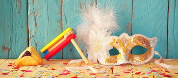 Strona internetowa sztandaru tło Purim świętowania pojęcie (żydowski karnawałowy wakacje) Selekcyjna ostrość Rocznik filtrujący zdjęcie royalty free Strona internetowa sztandaru tło Purim świętowania pojęcie (żydowski karnawałowy wakacje) Selekcyjna ostrość Rocznik filtrujący zdjęcie royalty free