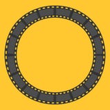 Struttura rotonda del cerchio della striscia di pellicola mascherina Elemento di disegno Fondo giallo Progettazione piana Fotografia Stock Libera da Diritti Struttura rotonda del cerchio della striscia di pellicola mascherina Elemento di disegno Fondo giallo Progettazione piana Fotografia Stock Libera da Diritti