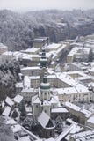 Sts Peter abbotskloster i vinter, Salzburg, Österrike royaltyfria foton Sts Peter abbotskloster i vinter, Salzburg, Österrike royaltyfria foton