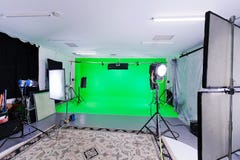 Studio vert d'écran image libre de droits Studio vert d'écran image libre de droits