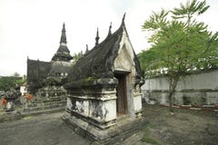 Stupa in één of andere tempel in luangprabang royalty-vrije stock fotografie Stupa in één of andere tempel in luangprabang royalty-vrije stock fotografie