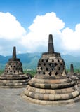 Stupas in Borobudur-Tempel, Jawa Tengah, Yogyakarta, Indonesien stockbild Stupas in Borobudur-Tempel, Jawa Tengah, Yogyakarta, Indonesien stockbild