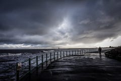 Sturm bei Seaburn lizenzfreies stockbild Sturm bei Seaburn lizenzfreies stockbild