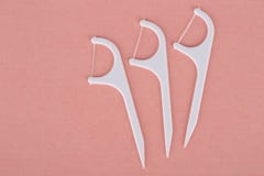 Stuzzicadenti del filo per i denti fotografia stock libera da diritti Stuzzicadenti del filo per i denti fotografia stock libera da diritti