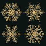 Ställ in av vintersnöflingor på en mörk guld- bakgrund stock illustrationer Ställ in av vintersnöflingor på en mörk guld- bakgrund stock illustrationer