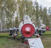Su-17M 3(1966), de eerste Sovjet supersonische veranderlijke bereikvleugel stock foto Su-17M 3(1966), de eerste Sovjet supersonische veranderlijke bereikvleugel stock foto