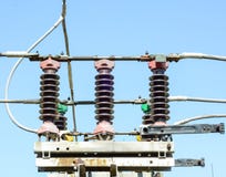 Subestação de alta tensão elétrica imagens de stock Subestação de alta tensão elétrica imagens de stock