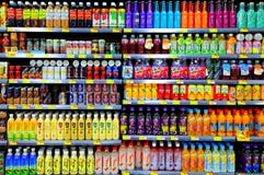 Succhi di frutta e del caffè al supermercato Succhi di frutta e del caffè al supermercato