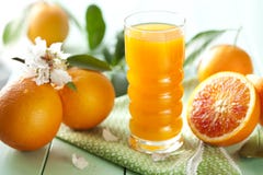 Succo di arancia fotografia stock libera da diritti Succo di arancia fotografia stock libera da diritti