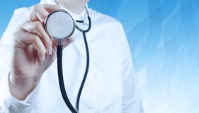 Sukcesu lekarza medycyny mądrze działanie fotografia stock Sukcesu lekarza medycyny mądrze działanie fotografia stock