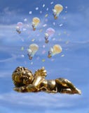 Sund guld- ängeldröm i himmelabouotdevolopen mer hapiness och bra saker royaltyfria foton Sund guld- ängeldröm i himmelabouotdevolopen mer hapiness och bra saker royaltyfria foton