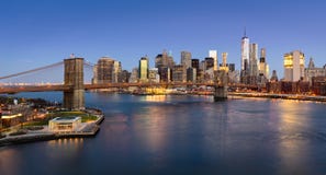 Sunrise on the Brooklyn Bridge and Manhattan Lower East Side royalty free stock photography Sunrise on the Brooklyn Bridge and Manhattan Lower East Side royalty free stock photography