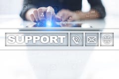Supporto tecnico Aiuto del cliente Concetto di tecnologia e di affari fotografie stock libere da diritti Supporto tecnico Aiuto del cliente Concetto di tecnologia e di affari fotografie stock libere da diritti