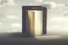 Surreal deur om een fantasiewereld in te gaan stock afbeelding Surreal deur om een fantasiewereld in te gaan stock afbeelding