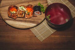 Sushi saumonés image stock Sushi saumonés image stock