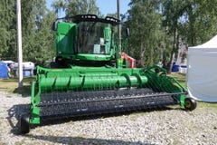 Syndykata żniwiarz John Deere W650i obraz stock Syndykata żniwiarz John Deere W650i obraz stock