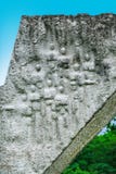 Szczegół Łamany skrzydło Przerywał lota zabytek w Sumarice Memorial Park blisko Kragujevac w Serbia obrazy royalty free Szczegół Łamany skrzydło Przerywał lota zabytek w Sumarice Memorial Park blisko Kragujevac w Serbia obrazy royalty free