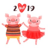 Szczęśliwa 2019 nowy rok karta Para śmieszni prosiaczki gratuluje na wakacje Świnia w baletniczej spódniczce baletnicy i knurze w royalty ilustracja Szczęśliwa 2019 nowy rok karta Para śmieszni prosiaczki gratuluje na wakacje Świnia w baletniczej spódniczce baletnicy i knurze w royalty ilustracja