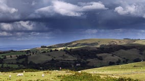 Szenische Hochland-Hügel in Shropshire, Großbritannien stock footage Szenische Hochland-Hügel in Shropshire, Großbritannien stock footage