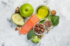 Sélection des sources saines de nourriture - concept sain de consommation Concept Ketogenic de régime image stock Sélection des sources saines de nourriture - concept sain de consommation Concept Ketogenic de régime image stock