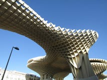 Séville, Espagne - le passage couvert de parasol de Metropol - vieux quart images stock Séville, Espagne - le passage couvert de parasol de Metropol - vieux quart images stock