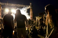 tłum na koncert