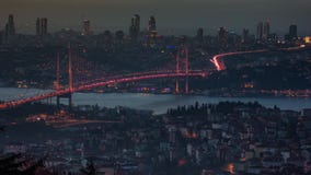 Tag Zeit-Versehen Bosphorus-Brücke 4K zur Nacht Tag Zeit-Versehen Bosphorus-Brücke 4K zur Nacht