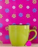 Tasse et coeur image stock Tasse et coeur image stock