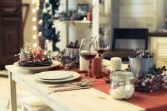 Tavola di Natale royalty illustrazione gratis Tavola di Natale royalty illustrazione gratis