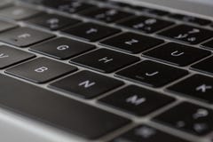 Teclado - MacBook 12' 1ra GEN de la plata imágenes de archivo libres de regalías Teclado - MacBook 12' 1ra GEN de la plata imágenes de archivo libres de regalías