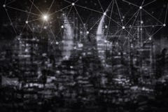 Tecnologia da conexão de rede com cidade da noite Commun do comércio eletrônico foto de stock Tecnologia da conexão de rede com cidade da noite Commun do comércio eletrônico foto de stock