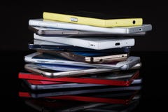 Tecnología de comunicación inalámbrica del teléfono móvil imagenes de archivo Tecnología de comunicación inalámbrica del teléfono móvil imagenes de archivo