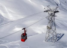 Teleférico vermelho imagem de stock Teleférico vermelho imagem de stock