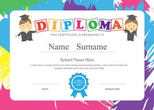 Temp pré-escolar do projeto da escola primária do certificado do diploma das crianças ilustração royalty free Temp pré-escolar do projeto da escola primária do certificado do diploma das crianças ilustração royalty free