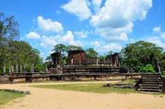 Tempel in der alten Stadt in Polonnaruwa, Srí Lanka Lizenzfreie Stockfotos Tempel in der alten Stadt in Polonnaruwa, Srí Lanka Lizenzfreie Stockfotos